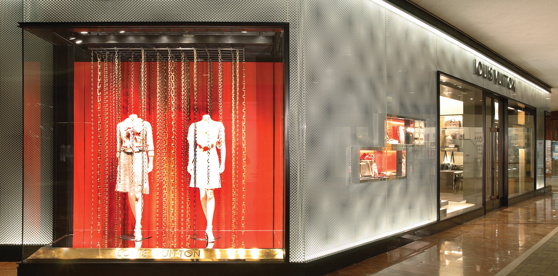 Louis Vuitton Opening Hours Boston